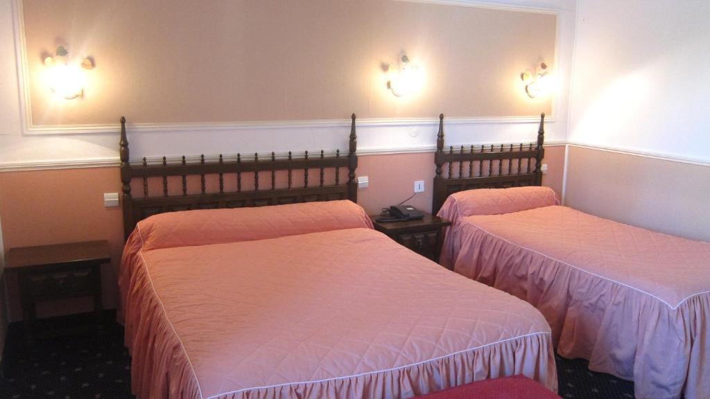 Hotel Les Barnieres Ґієстр Екстер'єр фото