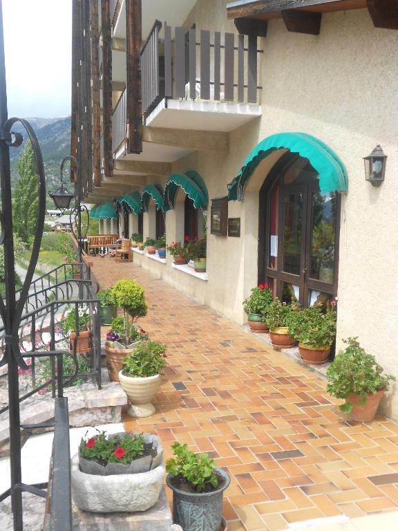 Hotel Les Barnieres Ґієстр Екстер'єр фото
