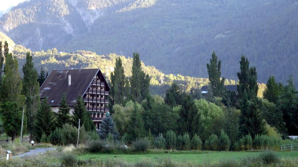 Hotel Les Barnieres Ґієстр Екстер'єр фото