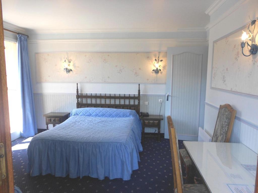 Hotel Les Barnieres Ґієстр Номер фото